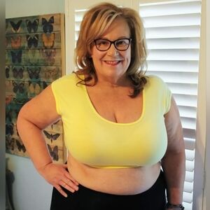 NEW NWOT Halftee Yellow Crop Top Size 2XL